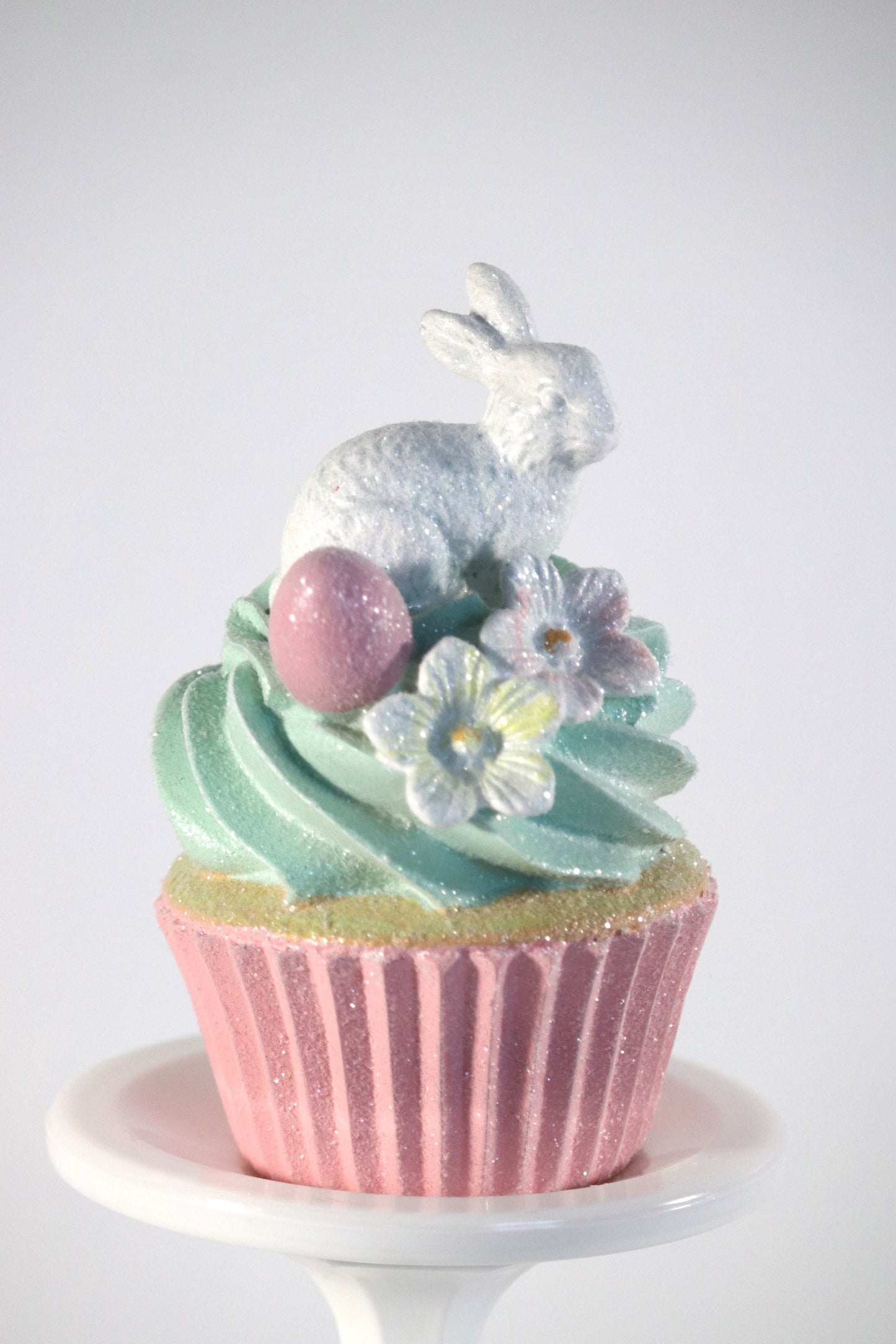 Martha Stewart's Easter Delight: Faux Cupcake