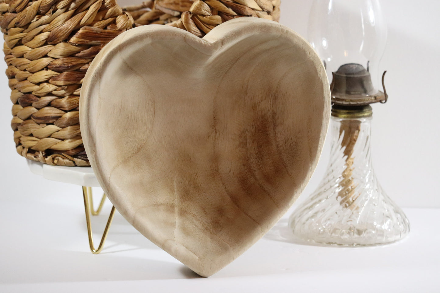 Wooden Heart Bowl in Natural Wood