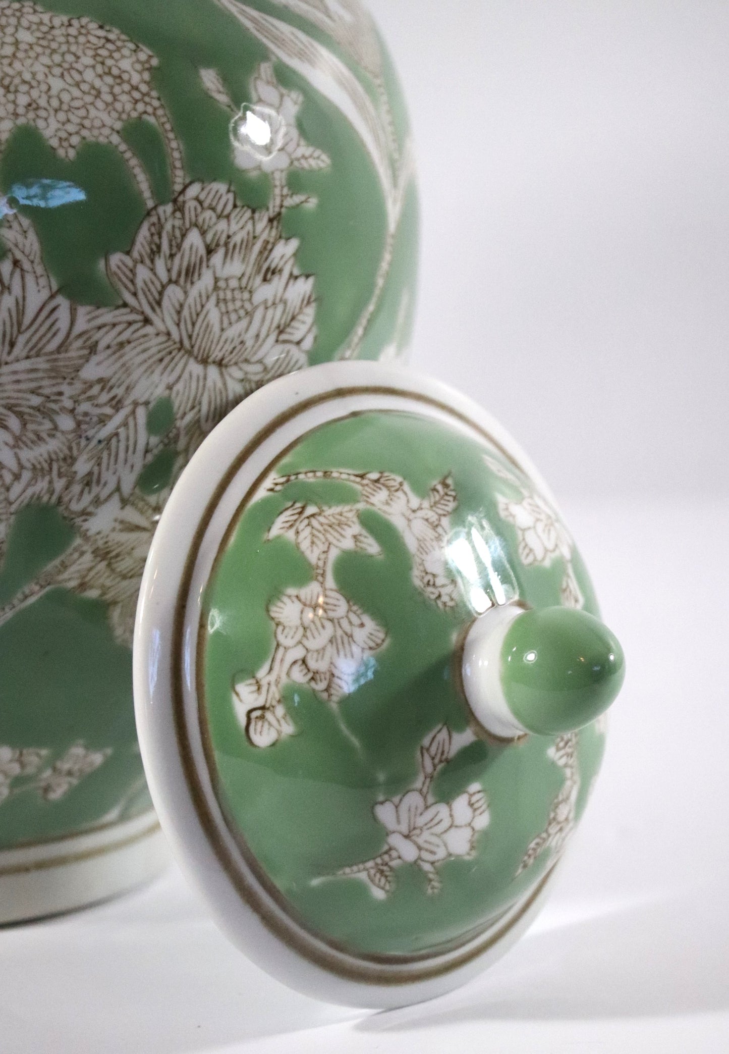 Light Green & White Ceramic Chinoiserie Jar